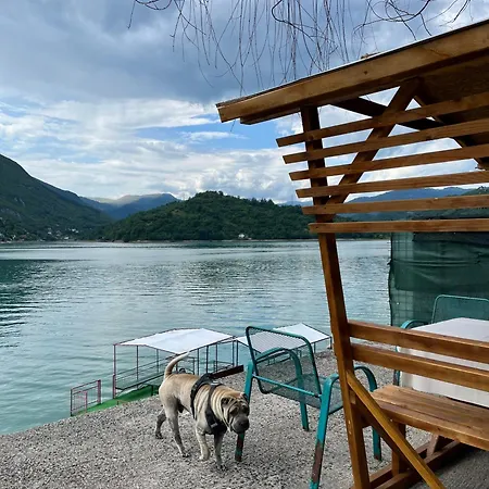Vikendica Jablanicko Jezero *