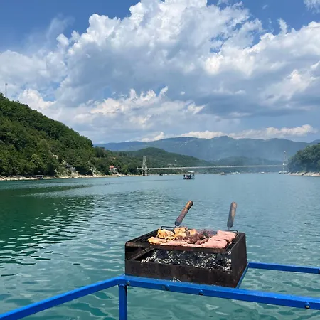 Vikendica Jablanicko Jezero